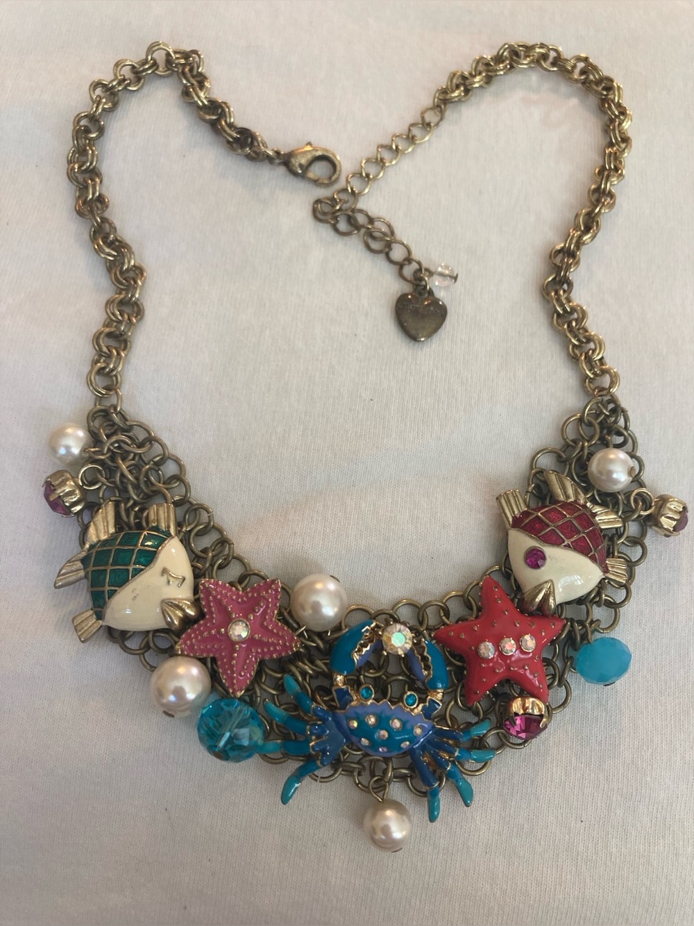 Betsey Johnson Signed Vintage Ocean Beach Necklace Fish Crab Starfish Vacation - Picture 2 of 7